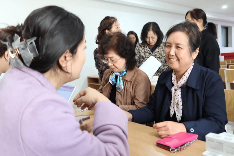 热烈交流的社区：钱包使用窍门、市场信息共享与合作发掘价值